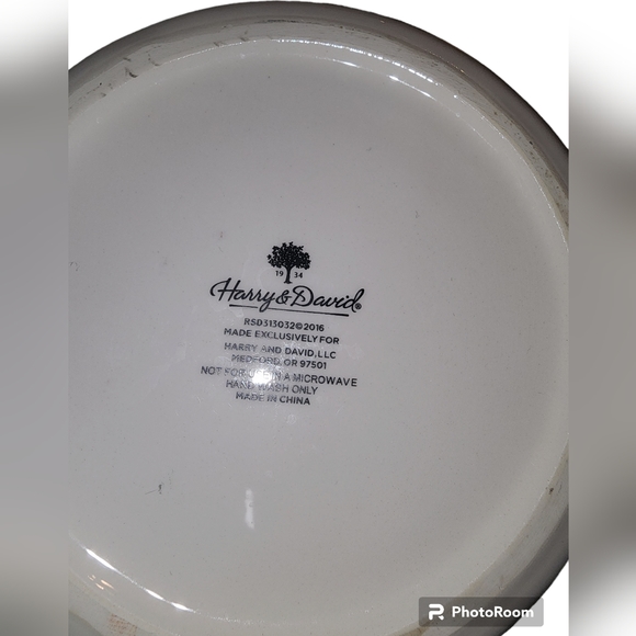 Harry & David Christmas Stoneware Canister 7"‎ Tall Cookie Jar With Lid EUC - Picture 8 of 8